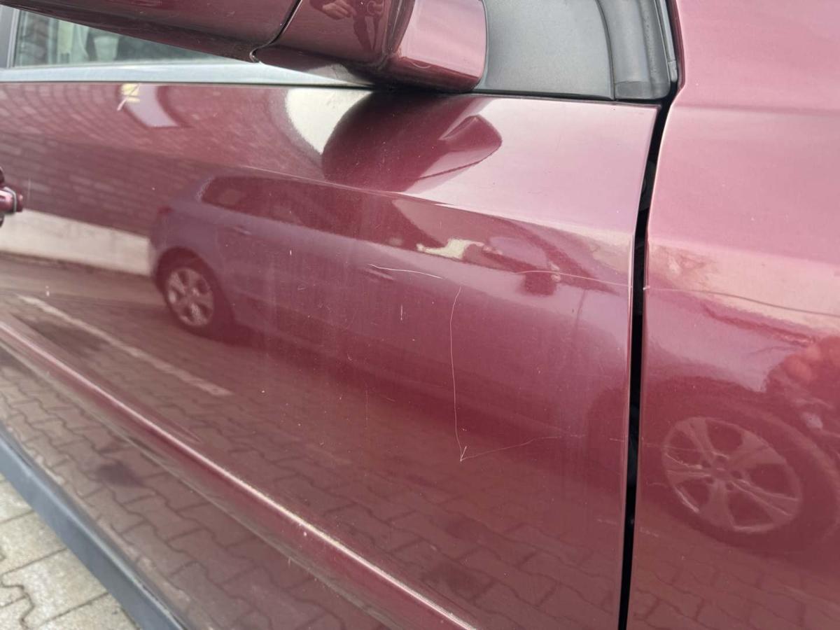 Opel Vectra C original T&uuml;r vorn rechts Z594 Rubinrot Rohbau Bj.2005